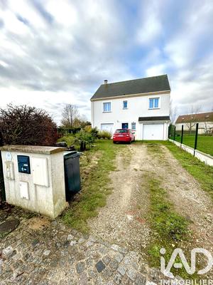 Maison - 114 m² - 6 pièces