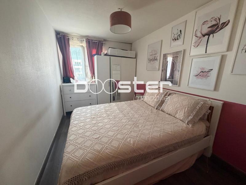 Appartement ancien - 66 m² - 3 pièces