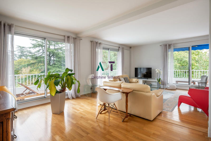 Appartement - 144 m² - 4 pièces