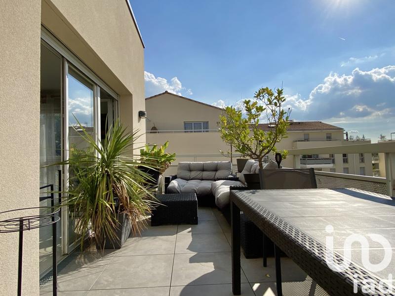 Appartement - 82 m² - 4 pièces