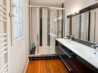 Appartement - 89 m² - 3 pièces