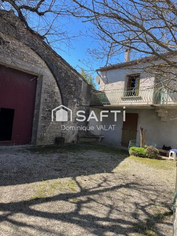 Maison - 200 m² - 10 pièces