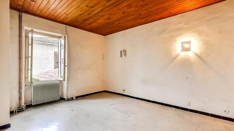 Appartement - 107 m² - 5 pièces