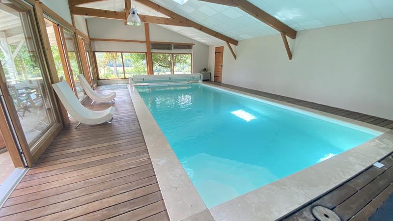 Propriété - 502 m² - 15 pièces