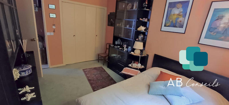 Maison - 180 m² - 7 pièces