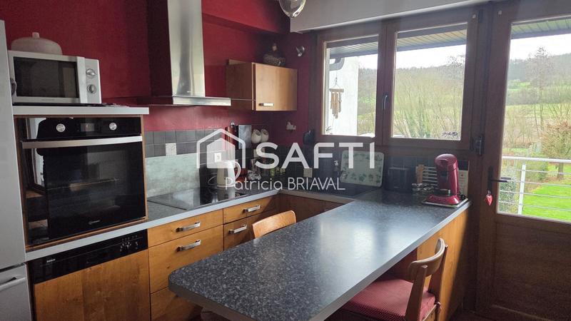 Maison - 120 m² - 6 pièces