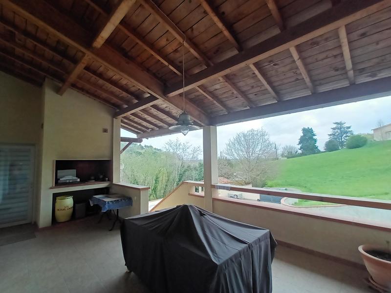 Maison - 176 m² - 6 pièces