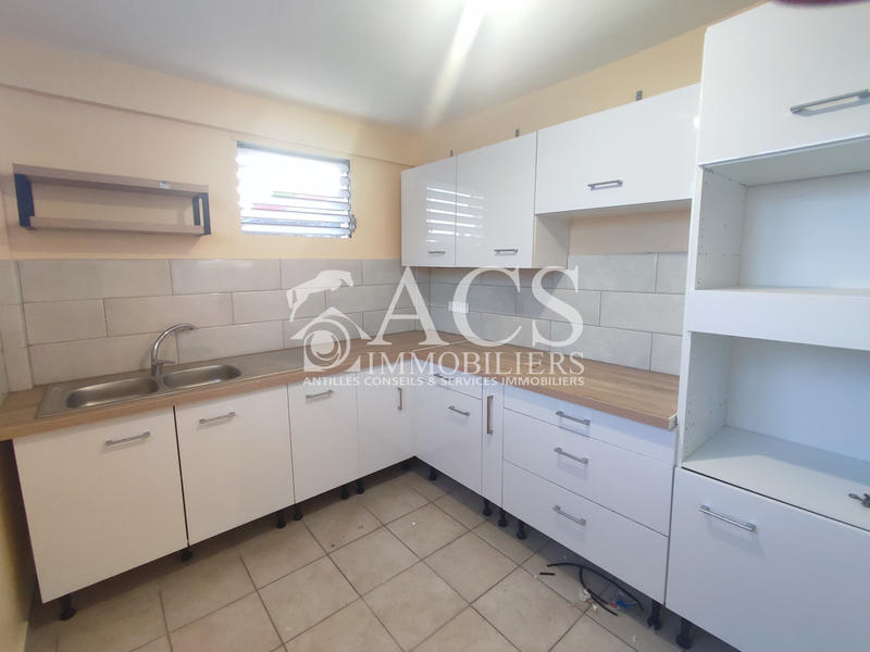 Appartement - 70 m² - 4 pièces