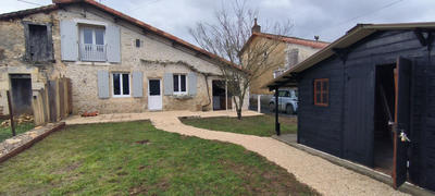 Maison - 96 m² - 4 pièces