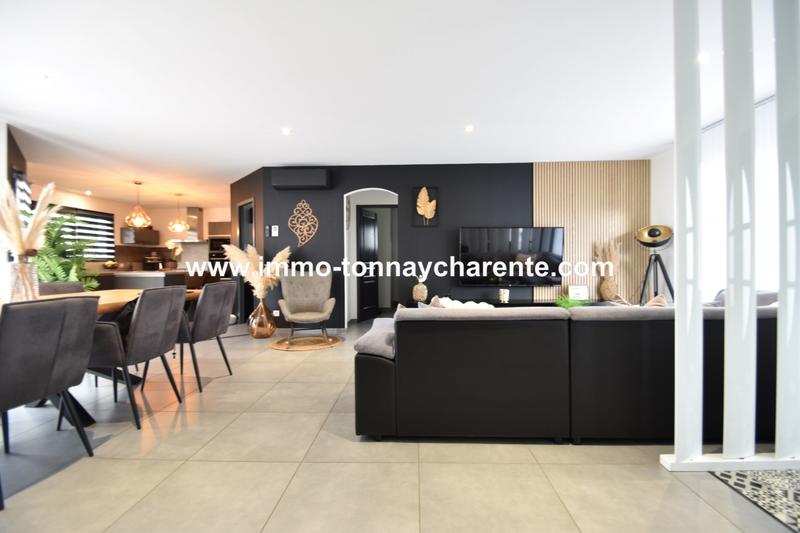 Maison contemporaine - 140 m² - 6 pièces
