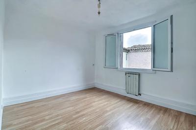 Appartement - 99 m² - 4 pièces