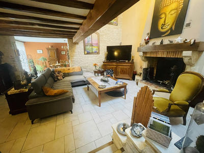 Maison - 267 m² - 7 pièces