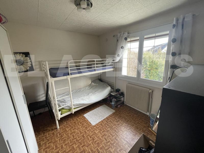 Maison traditionnelle - 110 m² - 5 pièces