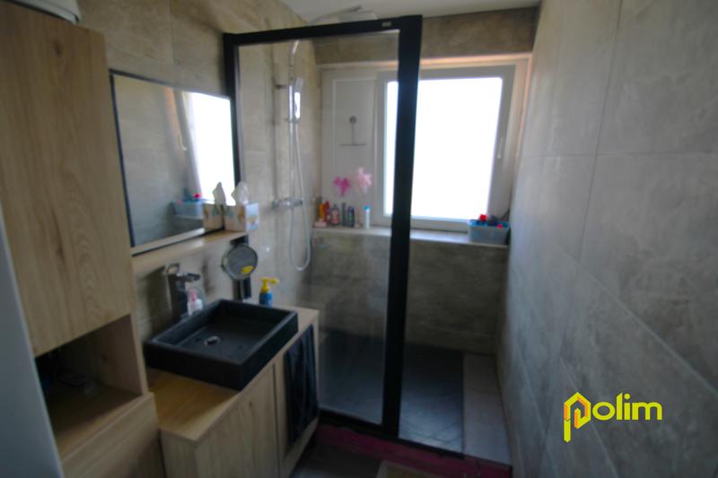 Appartement - 88 m² - 5 pièces