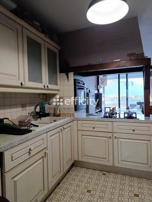 Appartement - 92 m² - 4 pièces