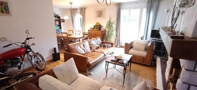 Maison - 105 m² - 5 pièces