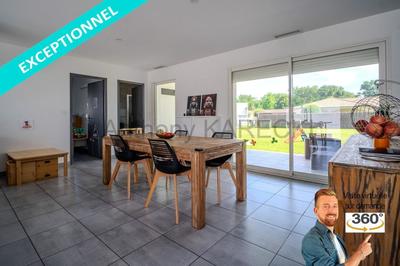 Maison - 147 m² - 7 pièces