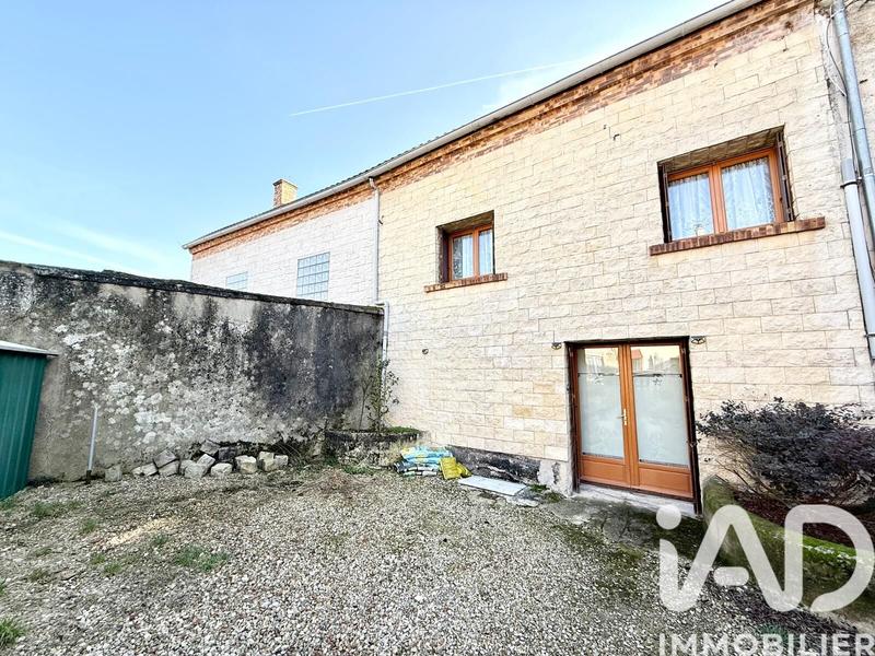 Maison - 227 m² - 9 pièces