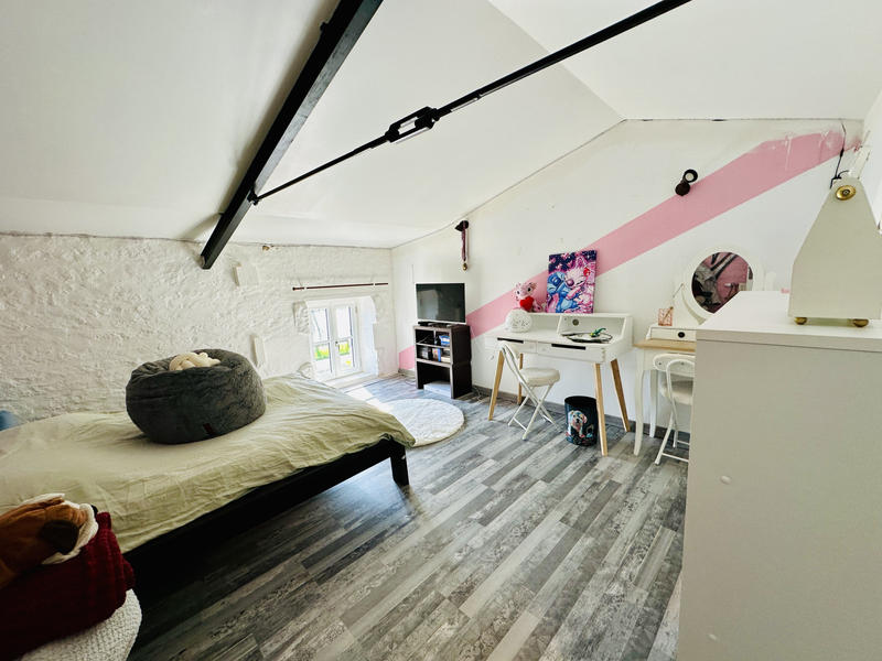 Maison - 146 m² - 7 pièces