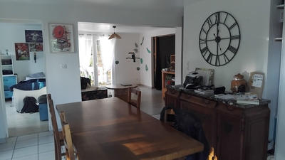 Appartement - 81 m² - 3 pièces