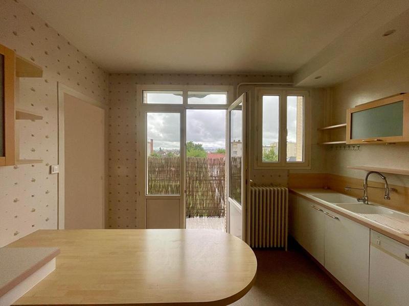 Appartement - 98 m² - 4 pièces