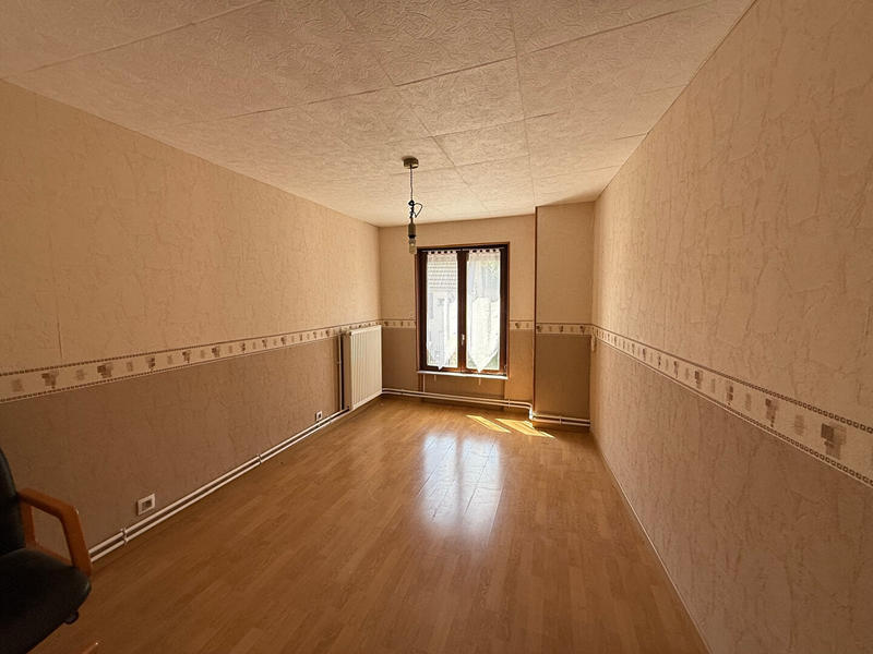 Maison - 105 m² - 4 pièces