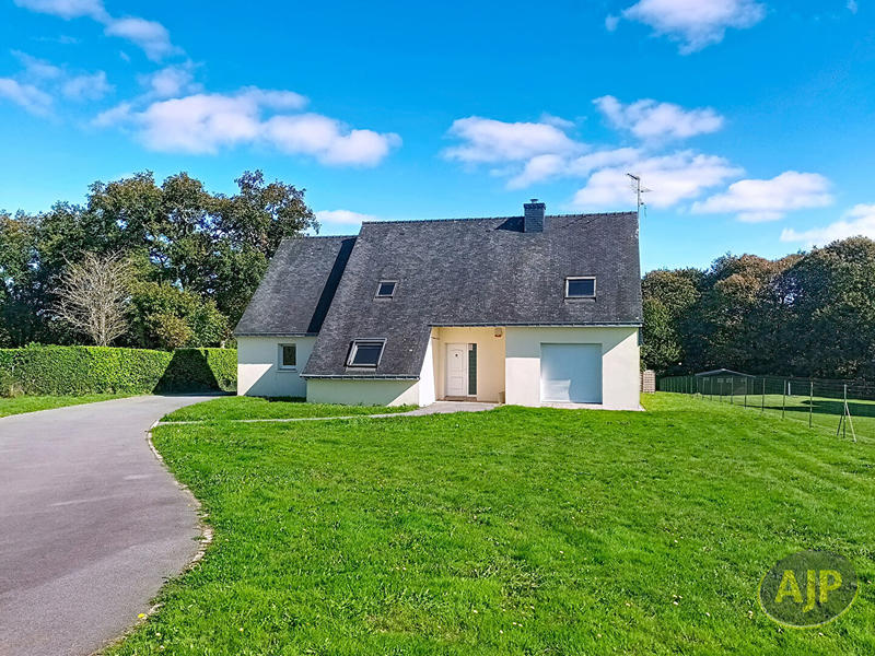 Maison - 160 m² - 7 pièces