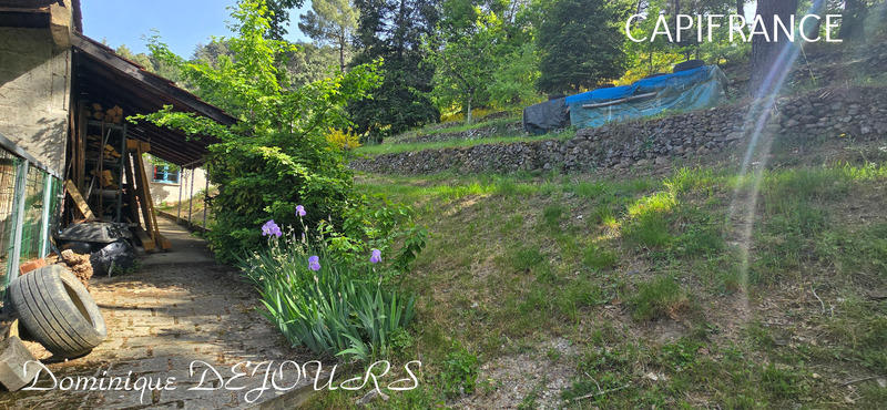 Maison - 176 m² - 9 pièces