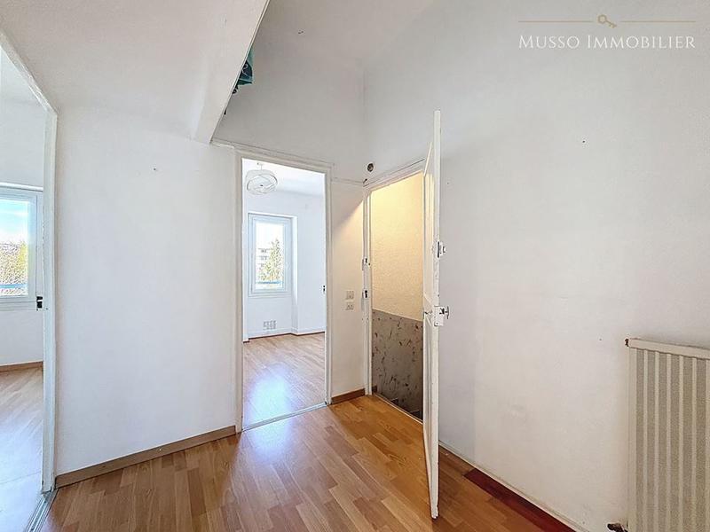 Maison traditionnelle - 110 m² - 5 pièces