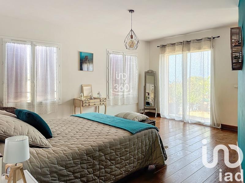 Bastide - 258 m² - 9 pièces