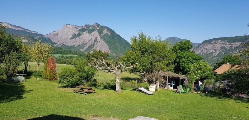 Maison - 280 m² - 9 pièces