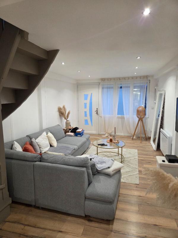 Maison de ville - 75 m² - 4 pièces