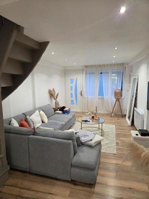 Maison de ville - 75 m² - 4 pièces