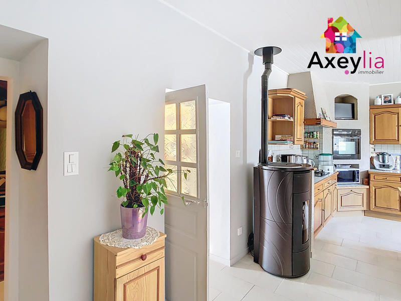 Maison - 121 m² - 7 pièces