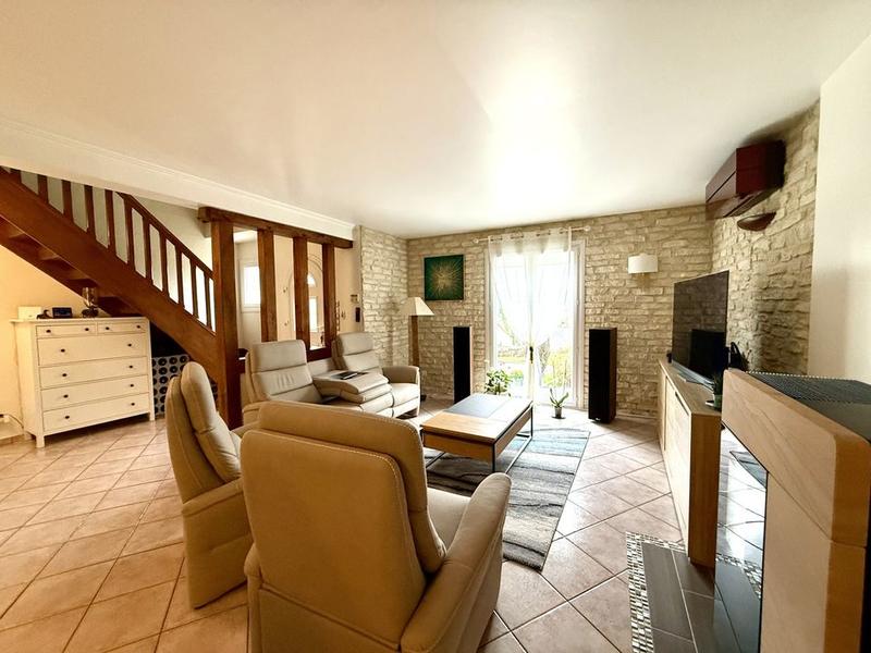 Pavillon - 146 m² - 8 pièces