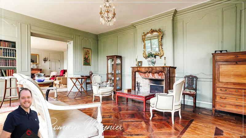 Demeure - 507 m² - 16 pièces