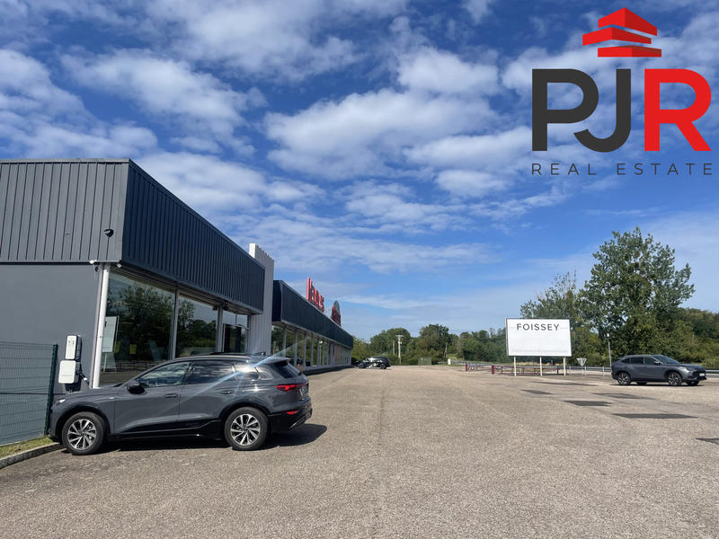 Local commercial - 3 000 m²