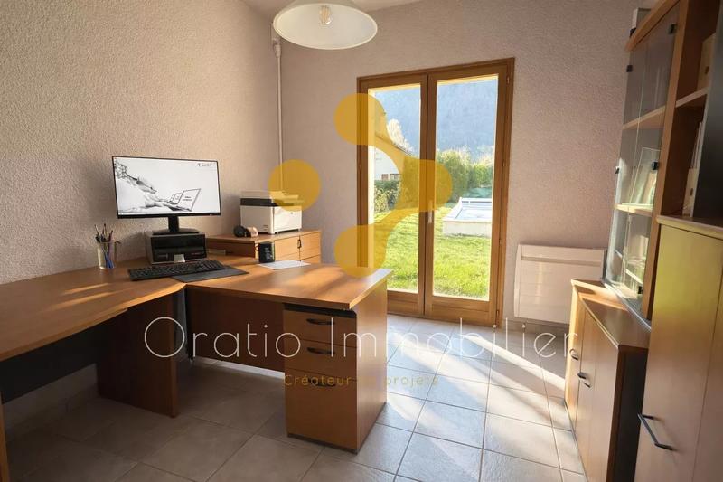 Maison - 191 m² - 8 pièces