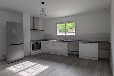 Maison - 64 m² - 3 pièces