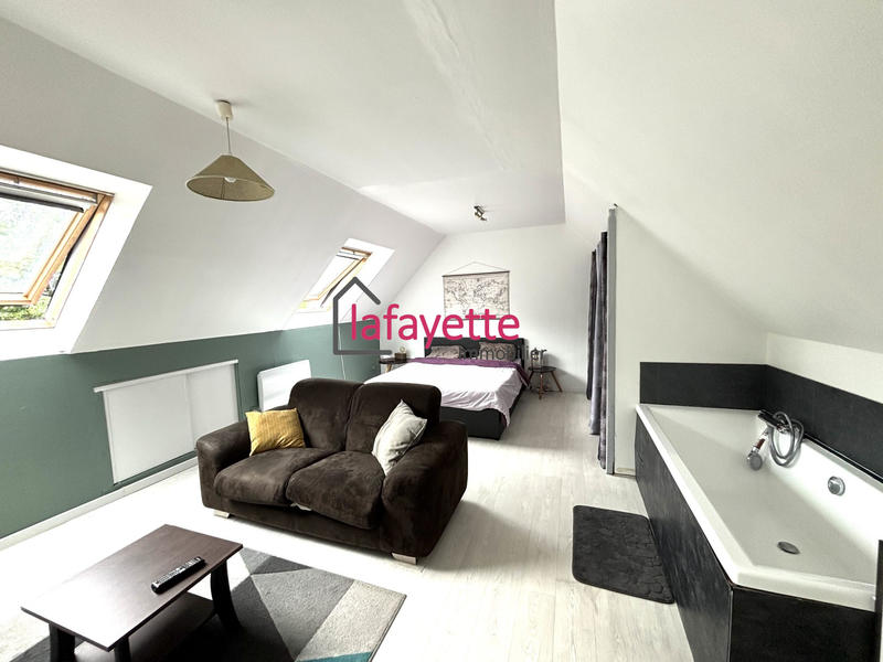 Maison - 134 m² - 4 pièces