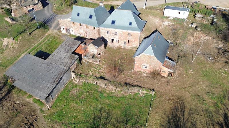 Corps de ferme - 148 m² - 4 pièces