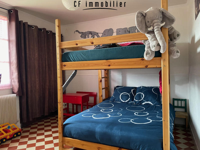 Maison - 96 m² - 6 pièces