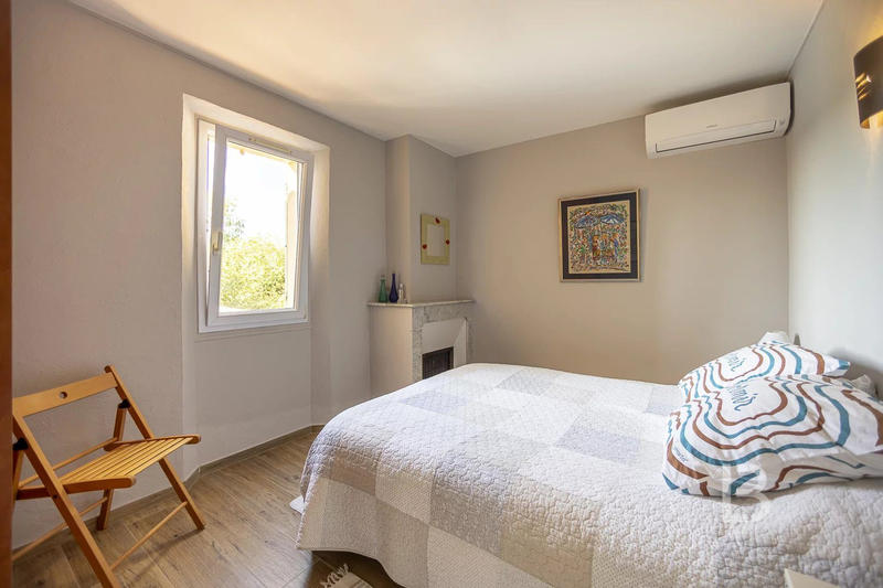 Maison - 194 m² - 5 pièces