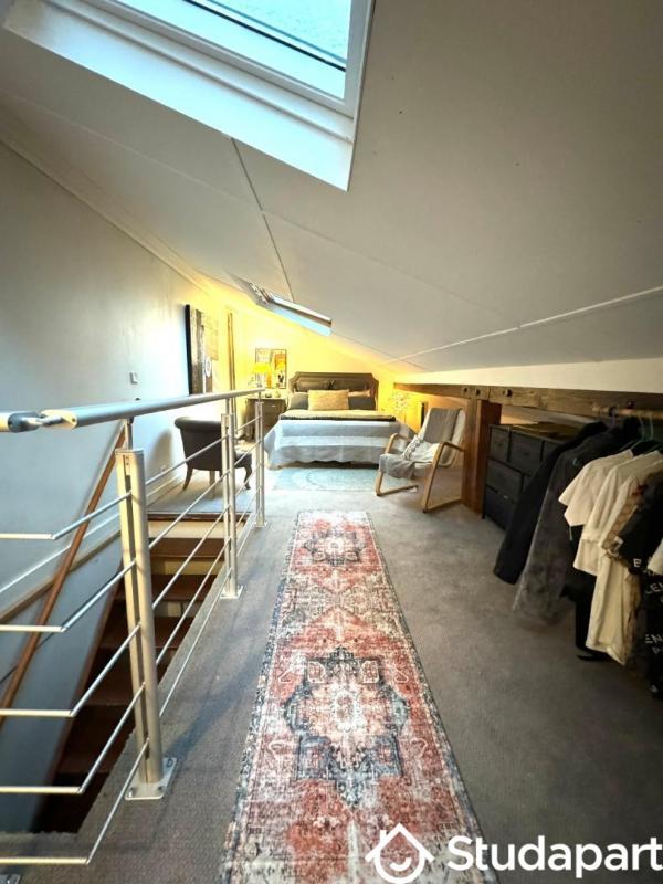 Chambre - 25 m² - 1 pièce