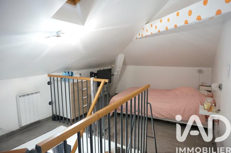 Maison - 305 m² - 10 pièces