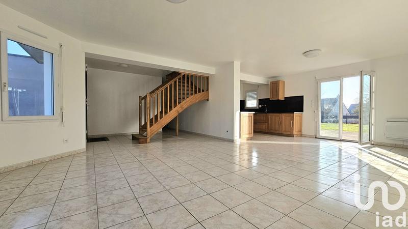 Maison - 140 m² - 8 pièces