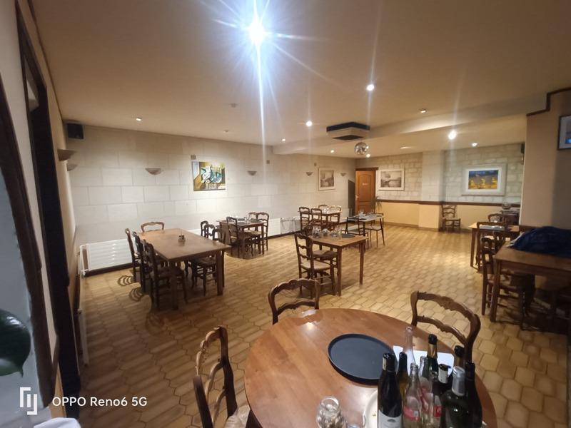 Local commercial - 350 m² - 8 pièces