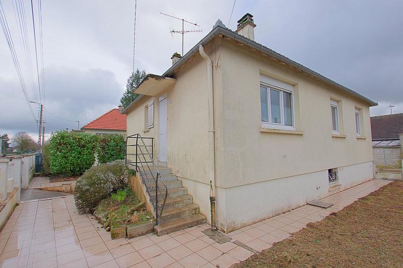 Maison - 80 m² - 4 pièces