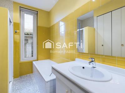 Maison - 304 m² - 7 pièces