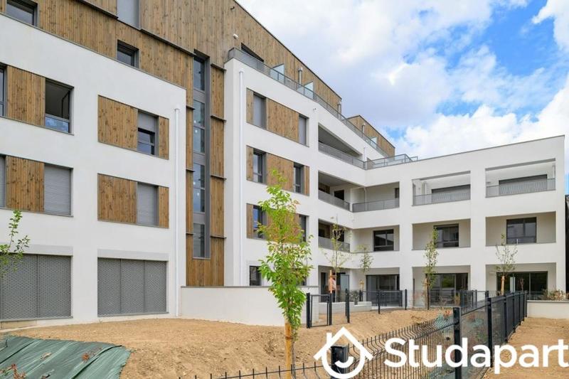 Chambre - 12 m² - 1 pièce